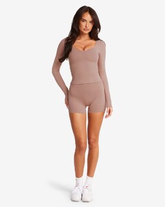 NSole - CSB - Form Invisible Scrunch Shorts 4' _ Walnut_CSB_ISSY27824_small_ecom_front-full.jpg