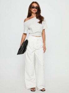 NSole - PrPolly - Archer Pants White-8 - 2-Model-Nat-Us2_244411b5-Ebb9-473d.jpg