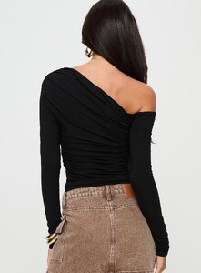 NSole - PrPolly - Beller Long Sleeve Top Black-9 - 4-Model-Nat-Us2_9a0d40cb-56b7-4e4a.jpg