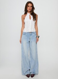 NSole - PrPolly - Call You Up Keyhole Backless Top White-8 - 6-Model-Nat-Us2_C6953208-2498-4e67.jpg