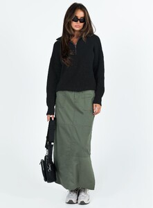 NSole - PrPolly - Ferry Zip Front Jumper Black-7 - 2-Model-Nat-Us2_E9247ec9-7bcd-49f2.jpg