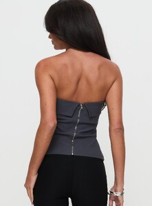 NSole - PrPolly - Good Looking Strapless Top Charcoal-6 - 4-Model-Nat-Us2_2bfba06f-Bbde-45dd.jpg