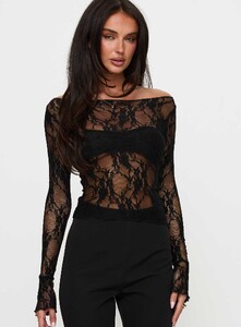 NSole - PrPolly - Junah Sheer Lace Long Sleeve Top Black-8 - 1-Model-Nat-Us2_33fde915-7611-4f30.jpg