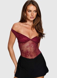 NSole - PrPolly - Kaitlen Sheer Bodysuit Maroon-7 - 0-Model-Nat-Us2_Aafa43a8-E3c3-4b2e.jpg