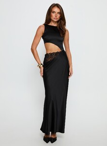 NSole - PrPolly - Lareina Cut Out Lace Maxi Dress Black-9 - 2-Model-Nat-Us2_De5c8f38-F0a5-4ac1.jpg