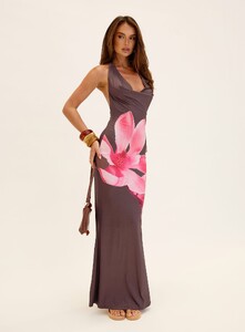 NSole - PrPolly - Raleina Halter Cowl Neck Maxi Dress Brown Fl-9 - 0-Model-Nat-Us2_33f65ba3-F9af-4ab8.jpg