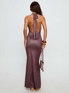 NSole - PrPolly - Raleina Halter Cowl Neck Maxi Dress Brown Fl-9 - 4-Model-Nat-Us2_Df70323a-Acaa-4604.jpg