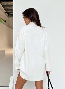 NSole - PrPolly - Sonelle Sweater Mini Dress White-10 - 4-Model-Nat-Us2_361aa3f5-00b1-49b7.jpg