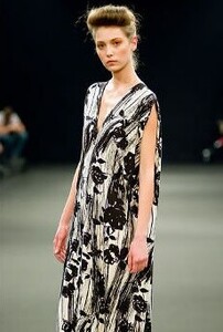 Neva Fashion Week - St. Petersburg Fashion Week -Lilia Kisselenko FW2010_1.jpg