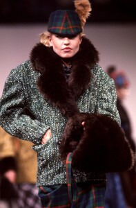 NitaSalovaara_De LucasFW1984.jpg