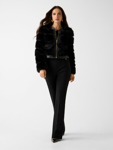 OriolaM - Guess - Shop The Look_0_EMOZIONALE_0_ENSEMBLE_HOLIDAYSS26_4BGL287202A-JBLK.jpg