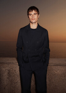 Parker Mango Summer 2025 Tailoring (15).jpg