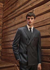 Parker Van Noord Mango Man FW 2025 (10).jpg