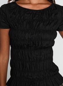 SAsici - PrPolly - Spoiler Alert Ruched Top Black-8 - 5-Model-Selina-Us2.jpg