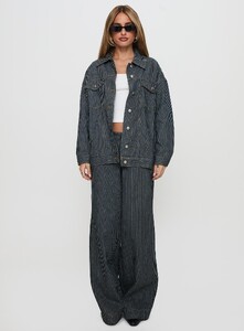 SaskiaJ - PrPolly - Actually Invested Jacket Denim Stripe-9 - 6-Model-Saskia-Us2.jpg