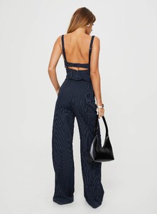SaskiaJ - PrPolly - Briana Set Navy Pinstripe-6 - 4-Model-Saskia-Us2.jpg