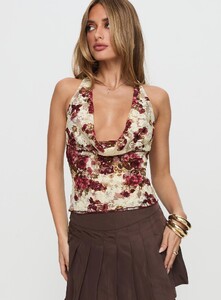 SaskiaJ - PrPolly - Capulet Halter Cowl Top Floral-12 - 1-Model-Saskia-Us2.jpg