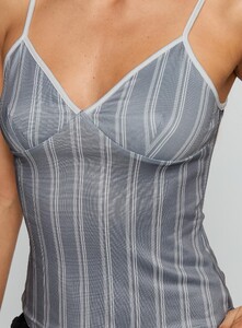 SaskiaJ - PrPolly - Clear Vision Top Grey Stripe-7 - 5-Model-Saskia-Us2.jpg