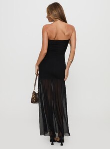 SaskiaJ - PrPolly - Decadent Strapless Maxi Dress Black-10 - 4-Model-Saskia-Us2.jpg