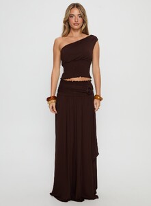 SaskiaJ - PrPolly - Full Orbit Shirred Maxi Skirt Chocolate Brow-8 - 6-Model-Saskia-Us2.jpg
