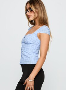 SaskiaJ - PrPolly - Getting Close Button Up Top Blue Check-7 - 3-Model-Saskia-Us2.jpg