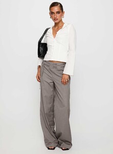 SaskiaJ - PrPolly - Just Have Fun Wide Leg Pant Grey Tall-8 - 2-Model-Saskia-Us2.jpg