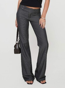 SaskiaJ - PrPolly - Kinkirk Flared Pants Grey Pinstripe-8 - 1-Model-Saskia-Us2.jpg