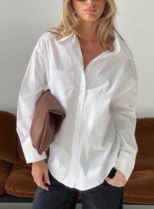 SaskiaJ - PrPolly - Kodhi Oversized Long Sleeve Top White-7 - 0-Model-Saskia-Us2.jpg