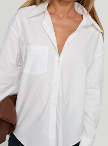 SaskiaJ - PrPolly - Kodhi Oversized Long Sleeve Top White-7 - 5-Model-Saskia-Us2.jpg