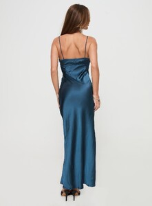 SaskiaJ - PrPolly - Maguire Maxi Dress Navy-7 - 4-Model-Saskia-Us2.jpg