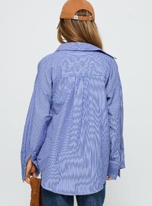SaskiaJ - PrPolly - Mallin Shirt Mid Blue Stripe-7 - 4-Model-Saskia-Us2.jpg