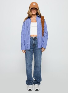 SaskiaJ - PrPolly - Mallin Shirt Mid Blue Stripe-7 - 6-Model-Saskia-Us2.jpg