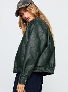 SaskiaJ - PrPolly - Privilege Faux Leather Bomber Jacket Green-6 - 3-Model-Saskia-Us2.jpg