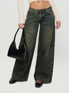 SaskiaJ - PrPolly - Ribbon Stamp Wide Leg Jeans Antique Wash-11 - 1-Model-Saskia-Us2.jpg