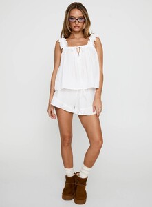 SaskiaJ - PrPolly - Santabelle Frill Top White-9 - 2-Model-Saskia-Us2.jpg
