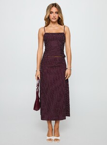 SaskiaJ - PrPolly - Shining Mirrors Set Burgundy-8 - 6-Model-Saskia-Us2.jpg