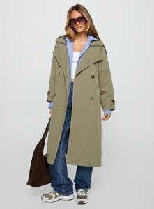 SaskiaJ - PrPolly - Still Love Trench Coat Khaki-6 - 1-Model-Saskia-Us2.jpg