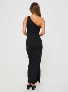 SaskiaJ - PrPolly - Toomba Maxi Dress Black-6 - 4-Model-Saskia-Us2.jpg