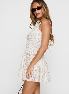 SaskiaJ - PrPolly - Yennifer Shirred Mini Dress Floral Multi-8 - 3-Model-Saskia-Us2.jpg