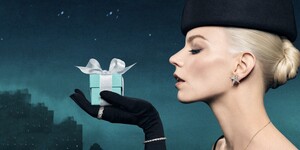 TIFFANY-CO.-HOLIDAY-2025-AD-CAMPAIGN-FEATURING-ANYA-TAYLOR-JOY.jpg