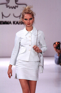 Unknown - Gemma Kahng - Ready-to-Wear - Runway Collection - Women - SS 1996 - 1 - 1.jpg