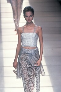 Unknown - Giorgio Armani - Ready-to-Wear - Runway Collection - Women - SS 1997 - 1 - 1.jpg