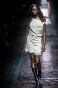 Versus by Donatella 1999 SS 33.jpg