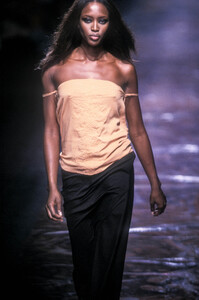 Versus by Donatella 1999 SS 45.jpg