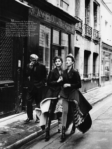 VogueParisNovember1991_171.jpg