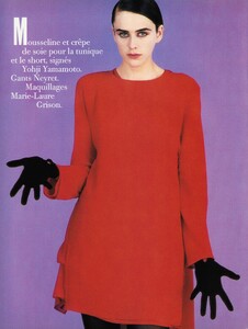 VogueParisOctober1991_132.jpg