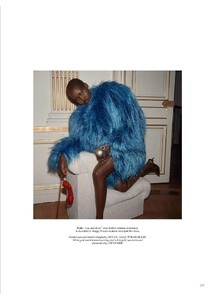 Vogue UK 12-2025 itn_4.jpg