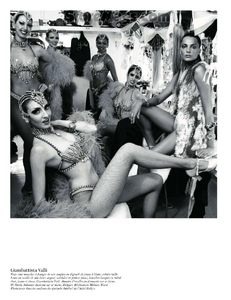 Vogue_France_2012-02-210.png