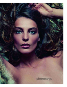 Vogue_France_2012-02-235.png