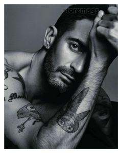 Vogue_France_2012-02-236.png